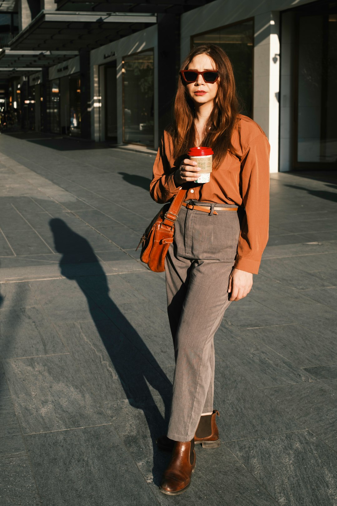 The Rise of the “Social Media Girl” Aesthetic: Trends and Influencers