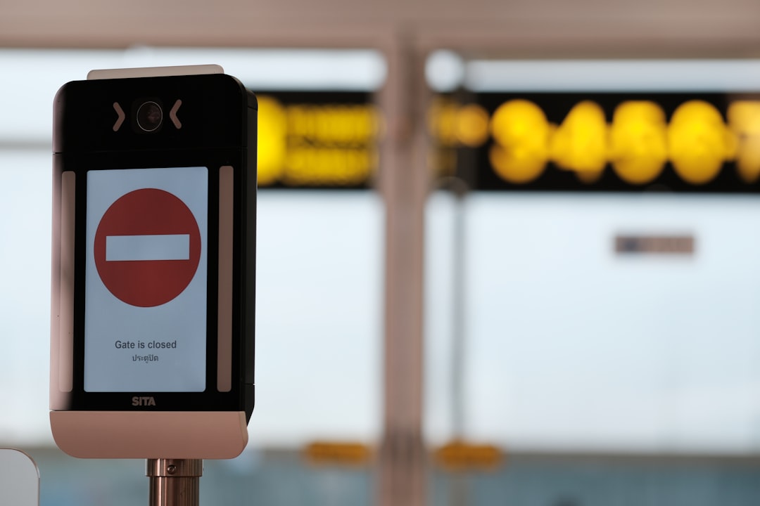 7 eSIM Apps for Cheap International Mobile Data